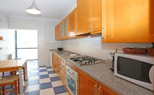 B109 - Beachside Escape Apartment in Lagos