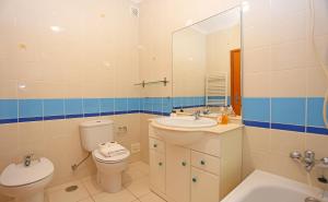 B109 - Beachside Escape Apartment in Lagos