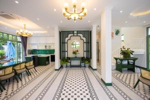 Noska Villa Khem Beach 4BR Private Pool with Elevator