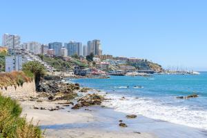 Primera línea con vista al mar y Estacionamiento en Concon