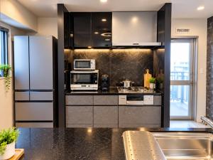 6 Min Naha Airport, Beach Area ,Easy Access to Kokusai Street, Switch2,Wi-Fi