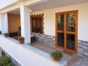 Guest house pogradec 2