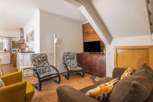 Villa Grandvale By TripAlg