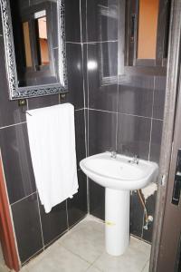 Soche`z Place