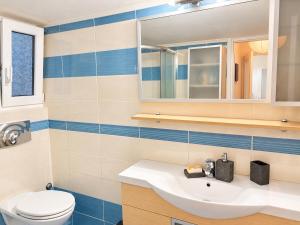 Spacious ATHENS Central Apartment