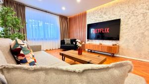 Bucharest Grand Living - Spacious 3 BR Apartment Near Kiseleff Park