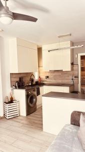 Perfect Holiday Tuton House