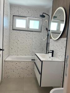 LaFamilia Family Apartment Brașov