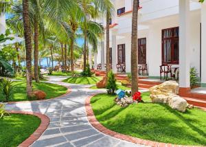 Sunday Pacific Beach Resort Muine