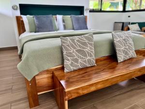 Southern Drake Lodge