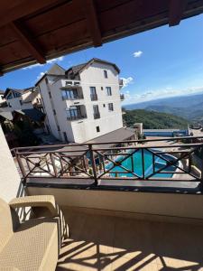 Milmari Mountain View