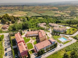 Domio Chianni - Appartamento con Piscina tra Pisa e Volterra
