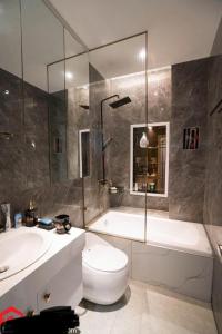 WOW Villa 102 - Tan Son Nhat - 999m2 Pool Retreat