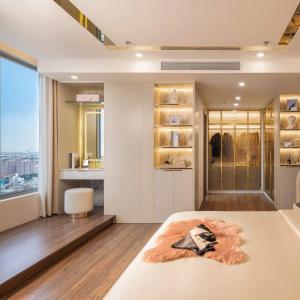 WOW Villa 102 - Tan Son Nhat - 999m2 Pool Retreat
