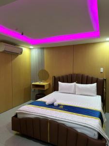 Cherysh House TTT