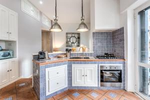 San Pietro luxury apartment, Vatican