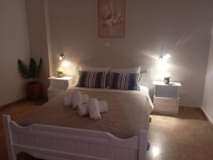 Sea View And Mountain View Apartment For 4 People