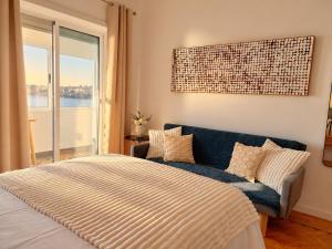 Flat in Cacilhas – Lisbon Stunning River Views