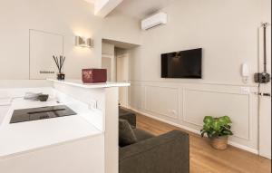 Tornabuoni Place by MMega