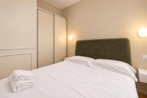 Tornabuoni Place by MMega