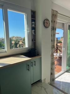 Starfish apartament, garden, deck ,spa, pool shared