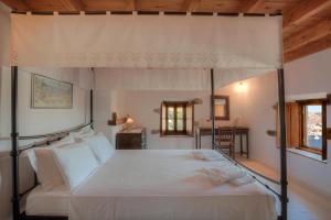 Theologos Houses Patmos Greece