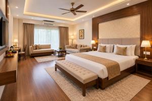 Hotel The Park Tree Near International Airport Delhi