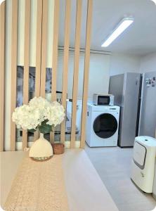 3BR Home near Airport Families & Groups welcome