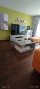 Deluxe Opera Apartment 3