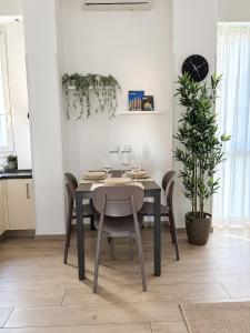 Accogliente studio per 3 a 700 m dalla M1 Milano