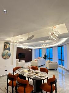 NAURAS TOWERS OCEANFRONT LUXURY Apartment