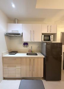 Spacious Studio Unit near SM Ecoland & DGT