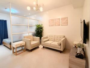 Spacious Studio Unit near SM Ecoland & DGT