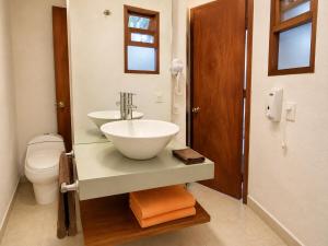 Rustic King Room w Breakfast & Fireplace, Valle