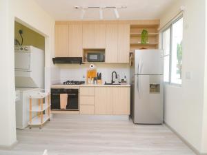 Vista Serena – Stunning Oceanfront Apartment