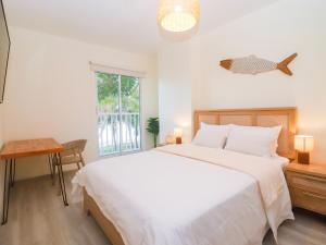 Vista Serena – Stunning Oceanfront Apartment