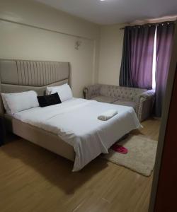 Sapphire Apartments