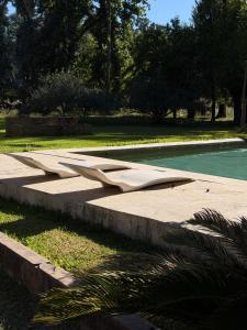 Casa exclusiva de diseño con pileta y parrilla en 5 hectareas