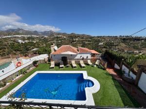 Villa Paloma , Private Villa with Pool near Frigiliana and Nerja