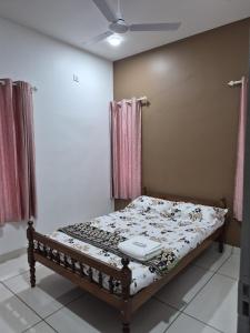Private 3 BHK home in Central Trivandrum with free parking