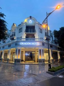 Dragon Hotel