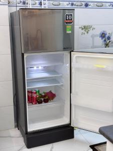 Ben Thanh Private 2BR Home, 1 min to Shopping spots