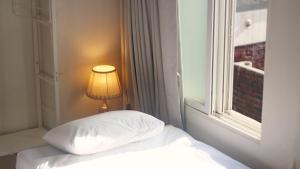 Cheongnyangni 5Beds 3Rooms 1Lounge House