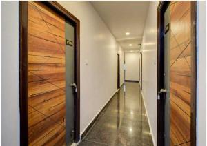 Collection O Central Bowenpally Formerly Shannu Residency