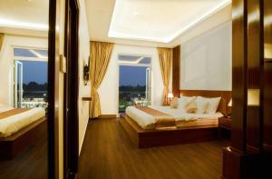 SPRING GARDEN HOTEL LK
