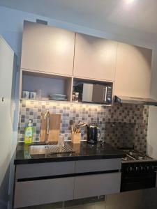 Modern 1-Bedroom Urban Haven in Tatu City