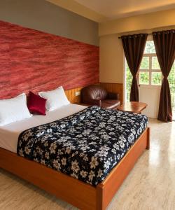Aura Retreat