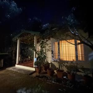 2 BR FreeBird Cottage by Kusumith Retreats