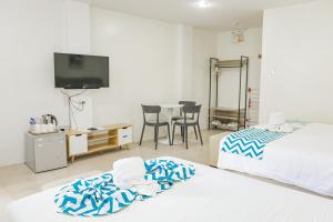 Grand Blue Beach Hotel