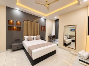 Hotel Indra Inn